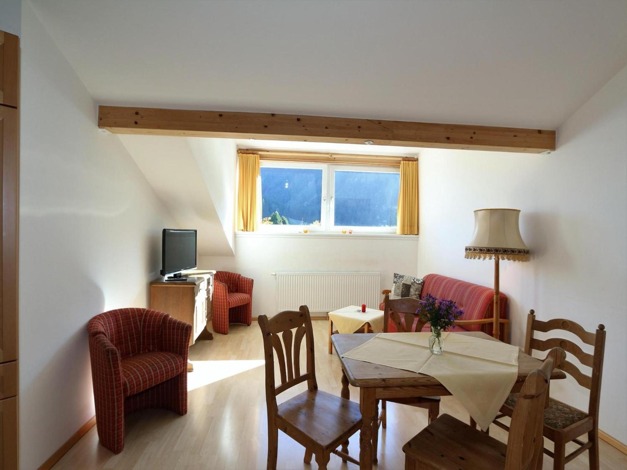Apartment In Bichlbach At The Lake Esterno foto